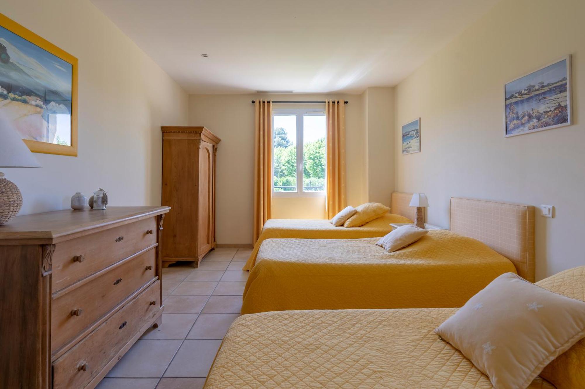 Saint-Rémy-de-Provence Villa Indigo מראה חיצוני תמונה