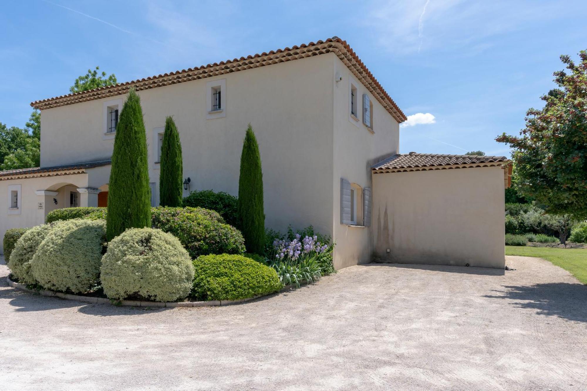 Saint-Rémy-de-Provence Villa Indigo מראה חיצוני תמונה