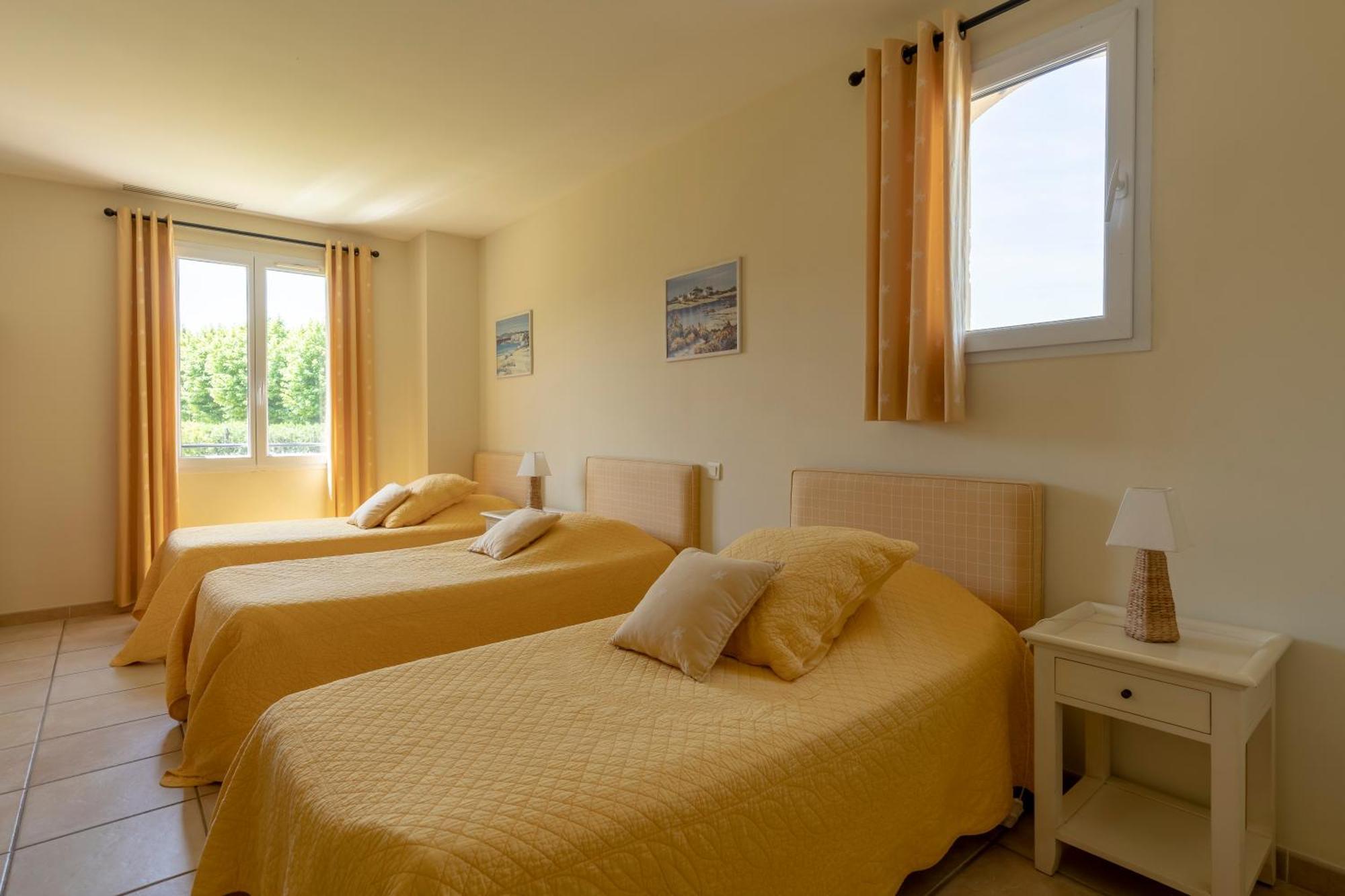 Saint-Rémy-de-Provence Villa Indigo מראה חיצוני תמונה