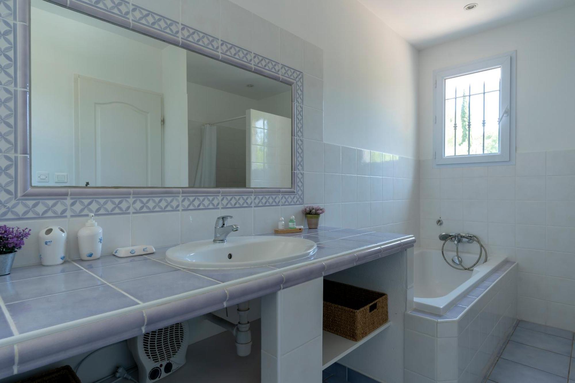 Saint-Rémy-de-Provence Villa Indigo מראה חיצוני תמונה