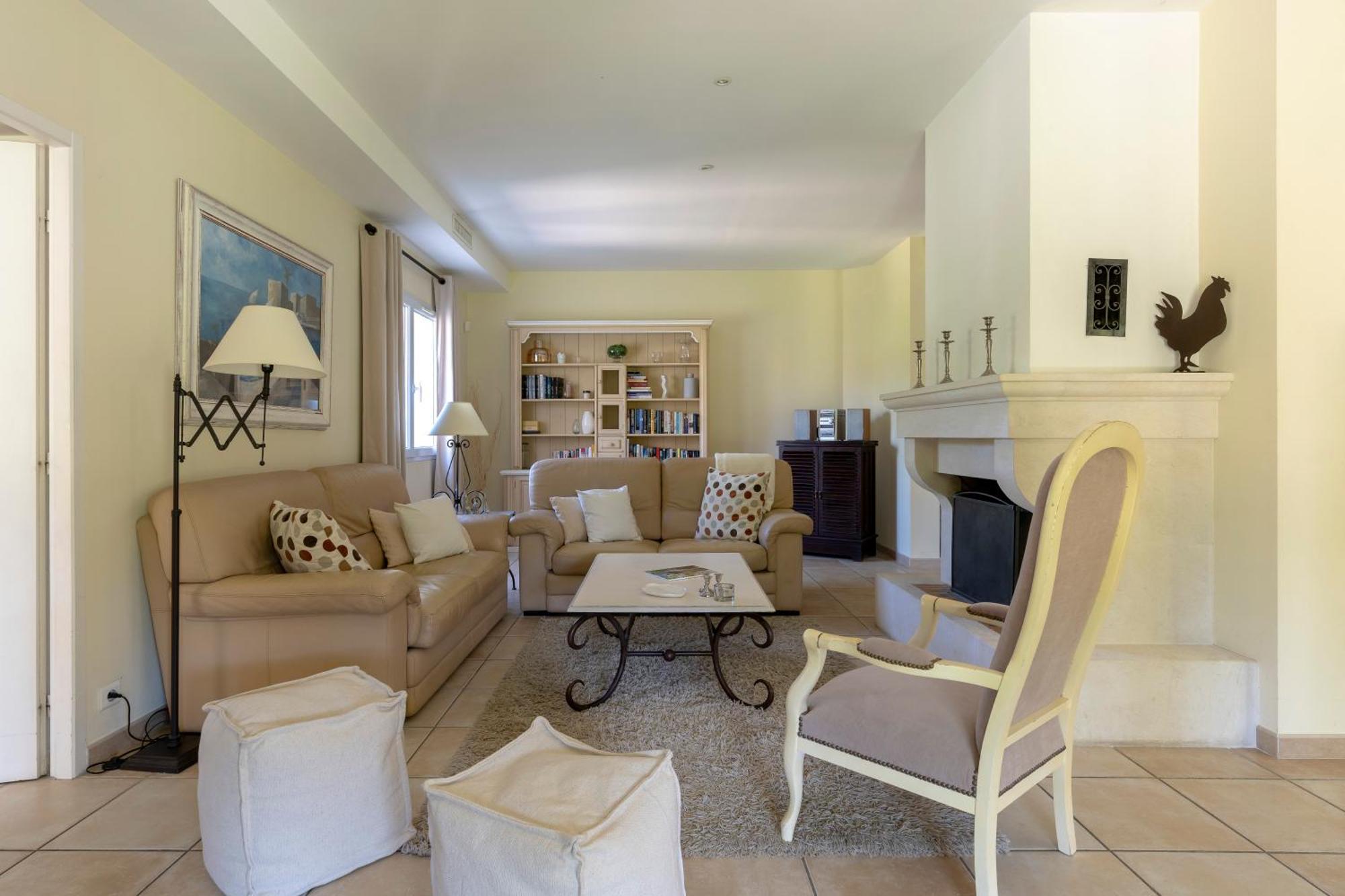 Saint-Rémy-de-Provence Villa Indigo מראה חיצוני תמונה