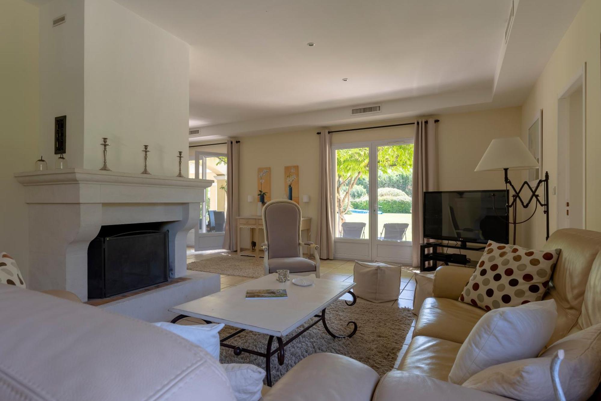 Saint-Rémy-de-Provence Villa Indigo מראה חיצוני תמונה