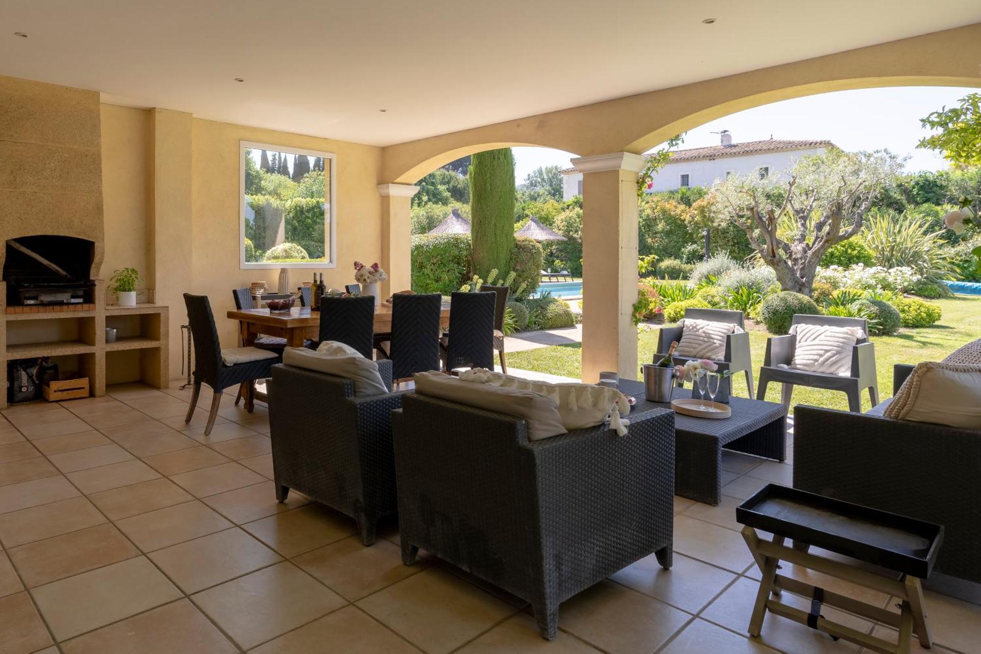 Saint-Rémy-de-Provence Villa Indigo מראה חיצוני תמונה