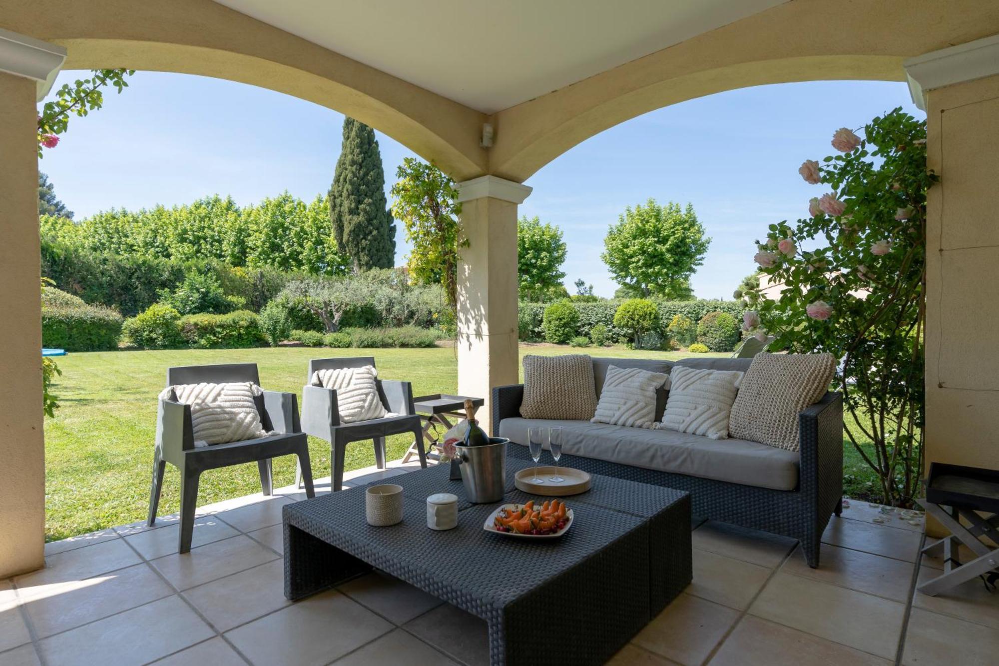 Saint-Rémy-de-Provence Villa Indigo מראה חיצוני תמונה