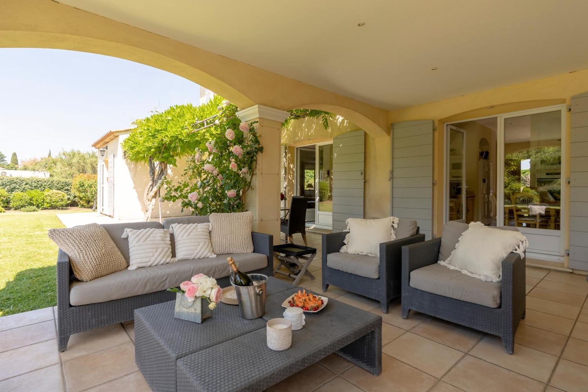 Saint-Rémy-de-Provence Villa Indigo מראה חיצוני תמונה