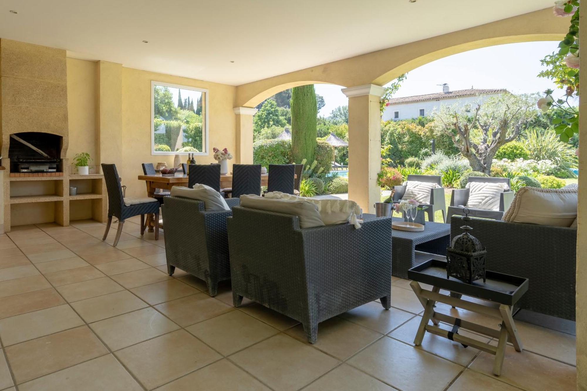 Saint-Rémy-de-Provence Villa Indigo מראה חיצוני תמונה