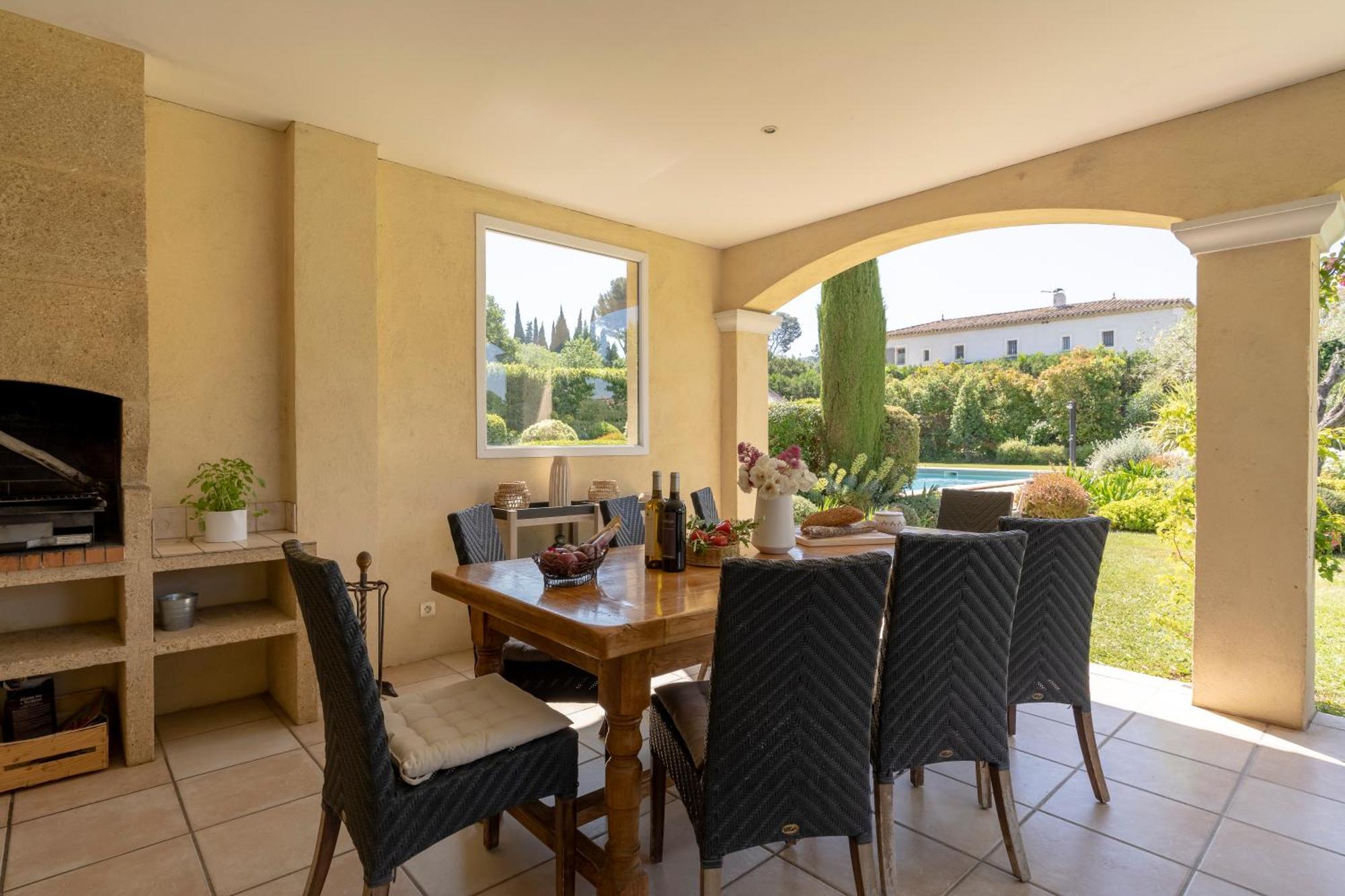 Saint-Rémy-de-Provence Villa Indigo מראה חיצוני תמונה